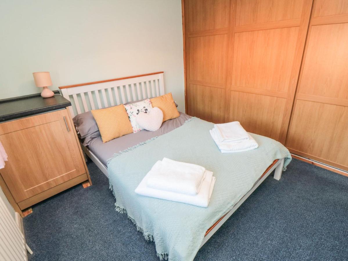 서스크 Sutton Court 빌라 외부 사진